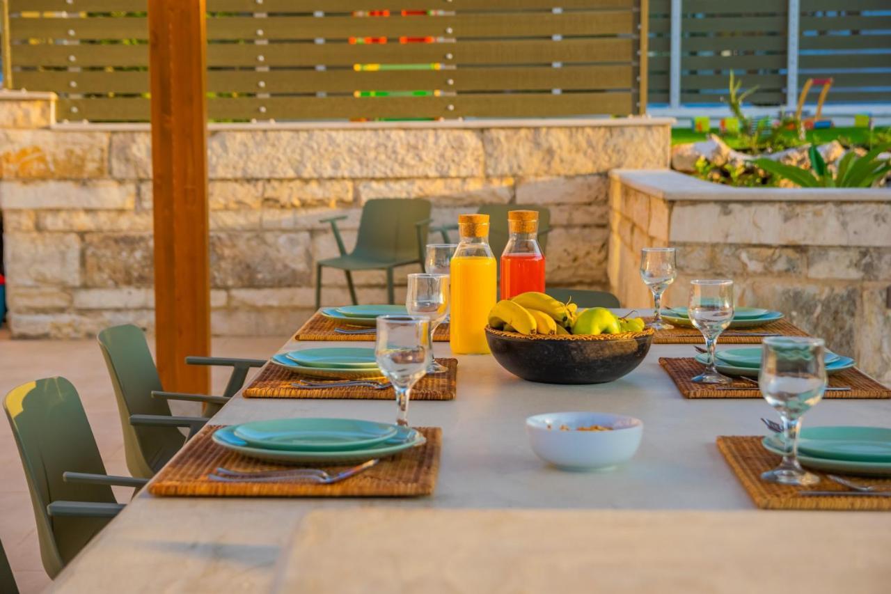 Estella Villa With Pool, Children Area, Bbq & Magnificent Views! Asterion Екстер'єр фото